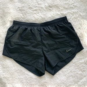 NIKE SHORTS!